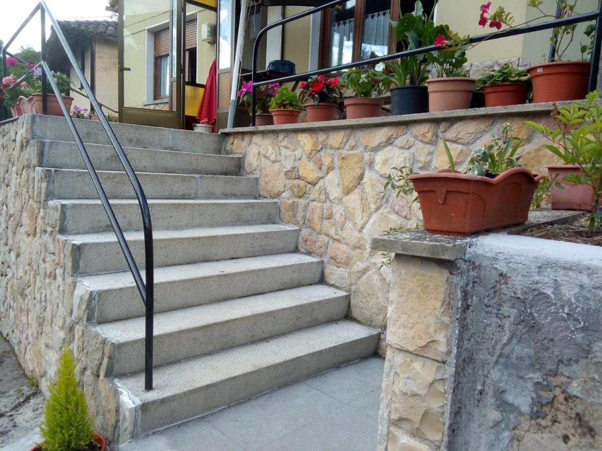 La Casina De La Bisa Villa Soto de las Duenas ภายนอก รูปภาพ